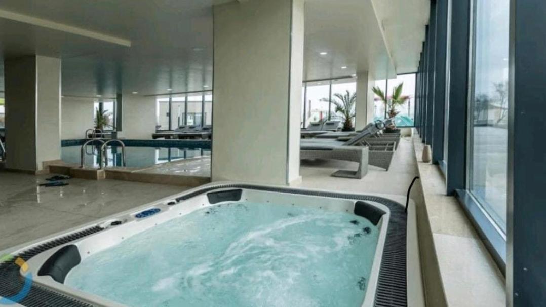 Apartament Rebeca Lux By Alezzi Beach Resort Năvodari Zewnętrze zdjęcie
